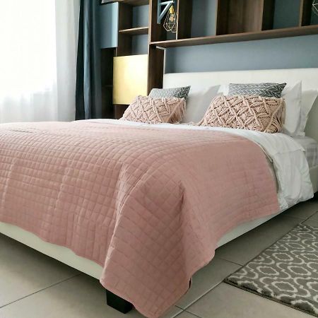 Cozy Getaway In Nicosia Leilighet Eksteriør bilde