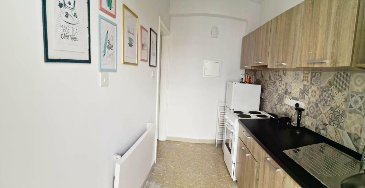 Cozy Getaway In Nicosia Leilighet Eksteriør bilde